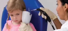 Промывание уха