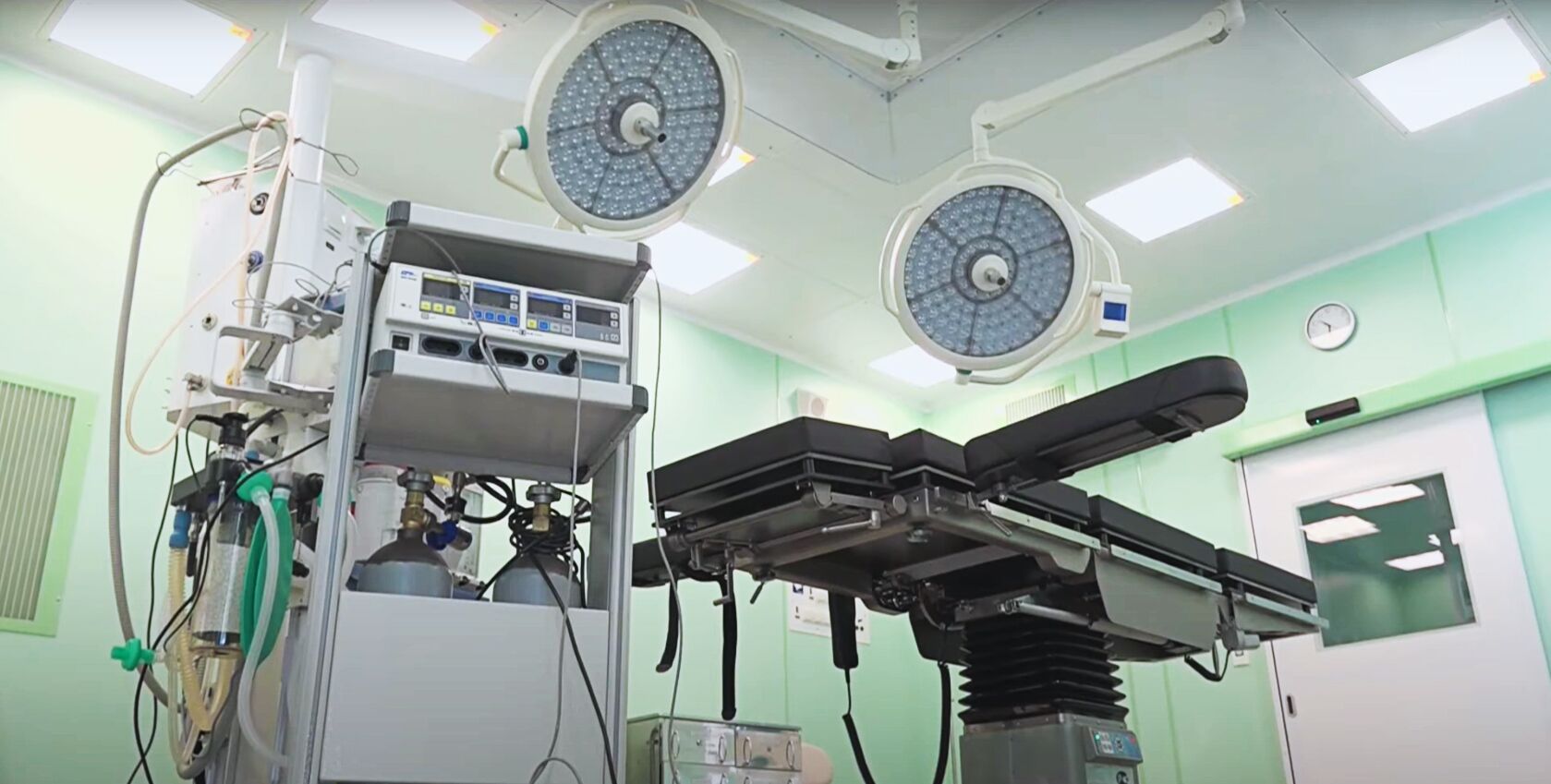 Крупнейшая детская больница Сибири получила новую медтехнику Dixion