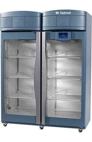 Лабораторный холодильник с двойной дверью iLR245 Helmer