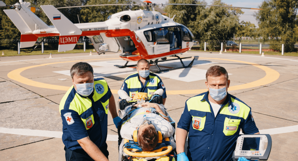 Медицинский вертолет экстренной помощи